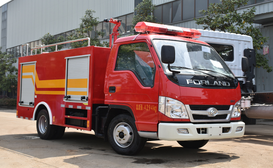 消防車(chē)廠(chǎng)家說(shuō)說(shuō)小型和微型消防車(chē)有哪些優(yōu)勢(shì)？